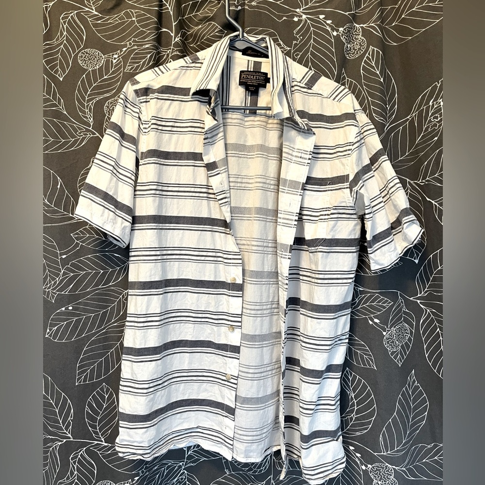 Pendleton Short Sleeve Button Down. White With Gr… - image 1